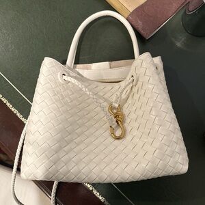 Bottega Veneta White Woven Shoulder Bag